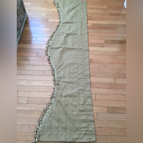 Rod pocket panel. - Picture 2 of 5